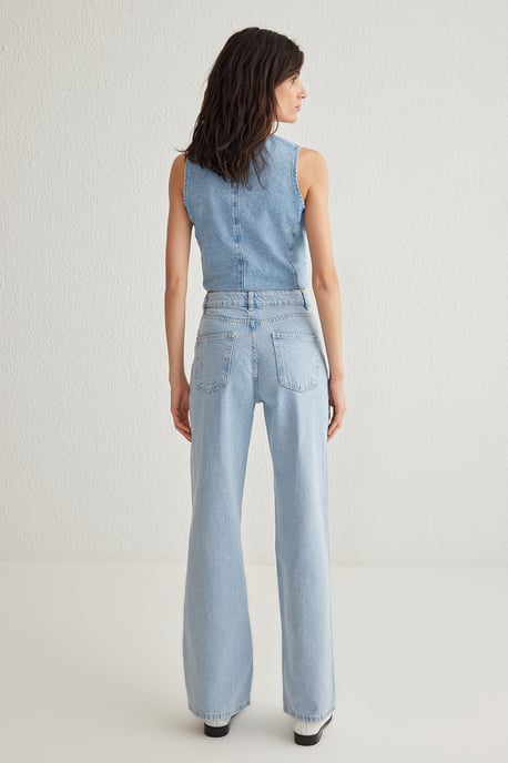 TRENDYOLMİLLA Dames Donkerblauw Bloemen Wijde pijp Hoge taille Jeans - Image 4