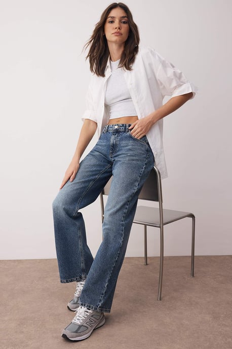 TRENDYOLMİLLA Dames Blauw Effen Wijde pijp Lage taille Jeans - Image 4