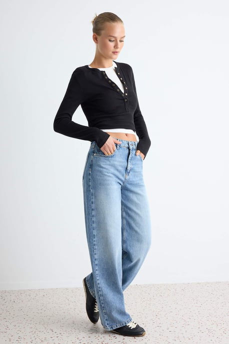TRENDYOLMİLLA Dames Donkerblauw Effen Wijde pijp Hoge taille Jeans - Image 4