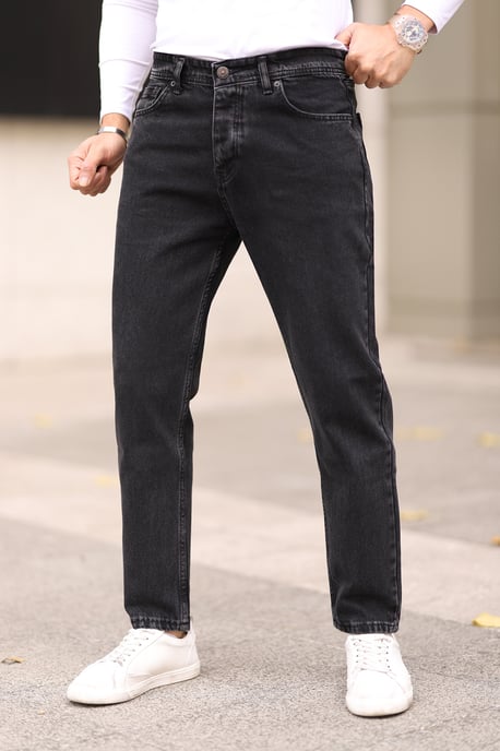 TRENDYOL MAN Men's Black Plain Boyfriend Normal waist Jeans - Image 6