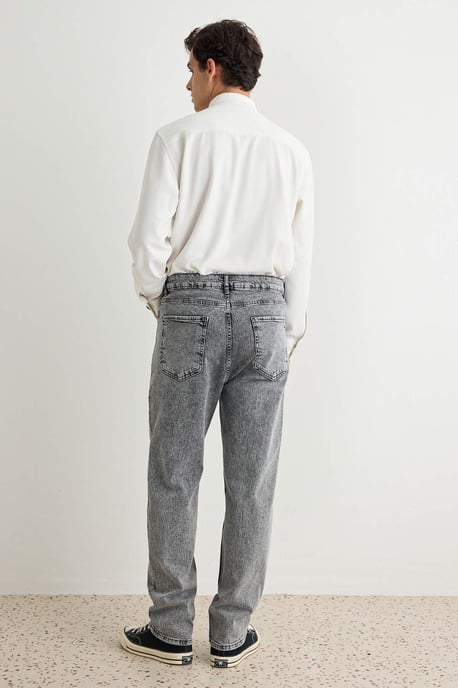 TRENDYOL MAN Men's Gray Plain Baggy Normal waist Jeans - Image 3