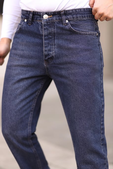 TRENDYOL MAN Men's Dark blue Plain Boyfriend Normal waist Jeans - Image 2