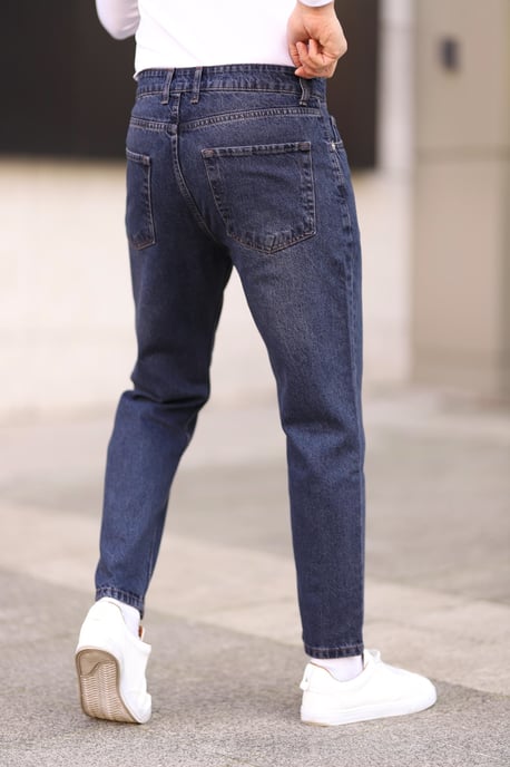 TRENDYOL MAN Men's Dark blue Plain Boyfriend Normal waist Jeans - Image 4