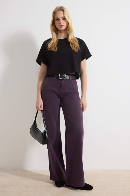 TRENDYOLMİLLA Dames Bordeaux Effen Wijde pijp Hoge taille Jeans - Image 1