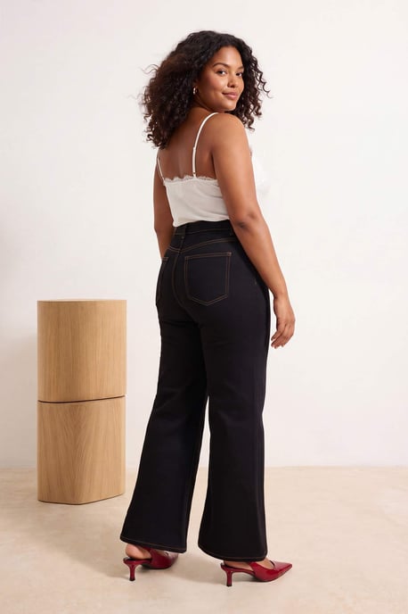 Trendyol Curve Dames Zwart Effen Hoge taille Grote maten Jeans - Image 5
