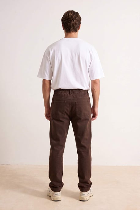 TRENDYOL MAN Men's Brown Plain Regular fit Normal waist Jeans - Image 2