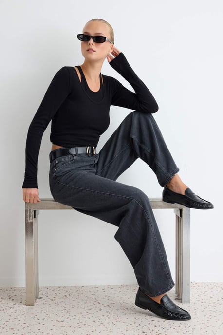 TRENDYOLMİLLA Dames Grijs Effen Barrel Hoge taille Jeans - Image 4
