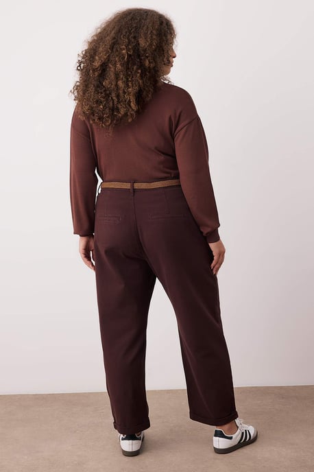 Trendyol Curve Dames Bruin Effen Mom Hoge taille Grote maten Jeans - Image 3