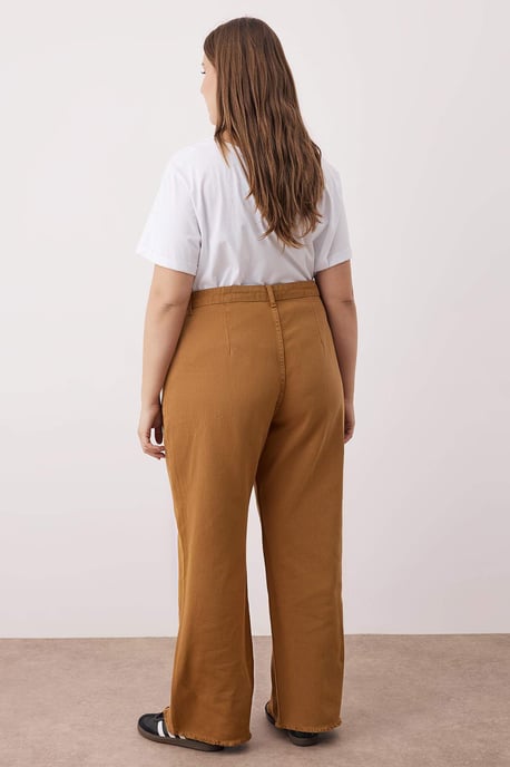 Trendyol Curve Dames Geel Effen Wijde pijp Hoge taille Grote maten Jeans - Image 3