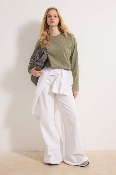 TRENDYOLMİLLA Dames Kaki Effen Lang Relaxed fit T-shirts - Image 6