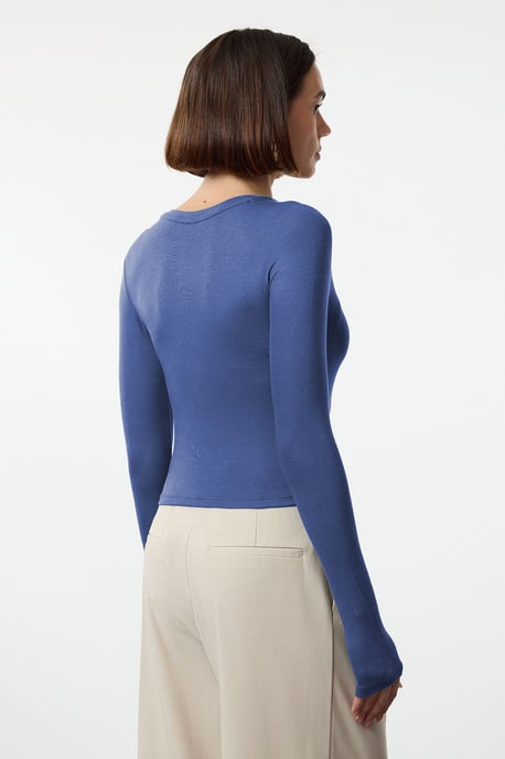 TRENDYOLMİLLA Dames Donkerblauw Effen Lang Getailleerd Blouses - Image 2