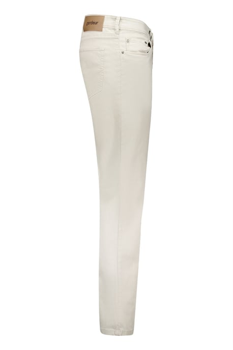 Gardeur beige plain 5-pocket trousers - Image 3