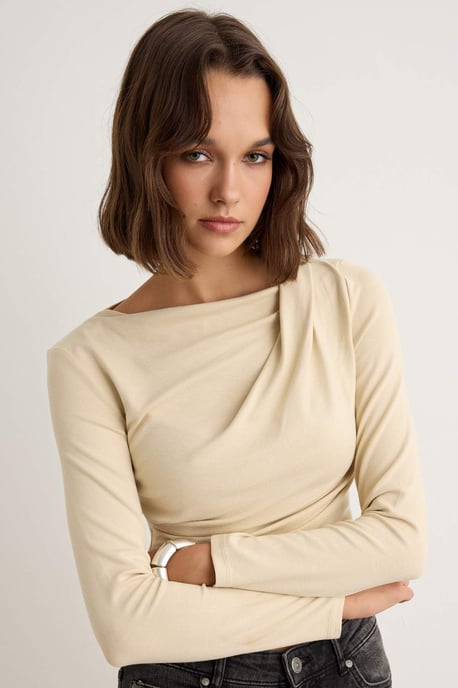 TRENDYOLMİLLA Dames Beige Effen Lang Getailleerd Blouses - Image 2