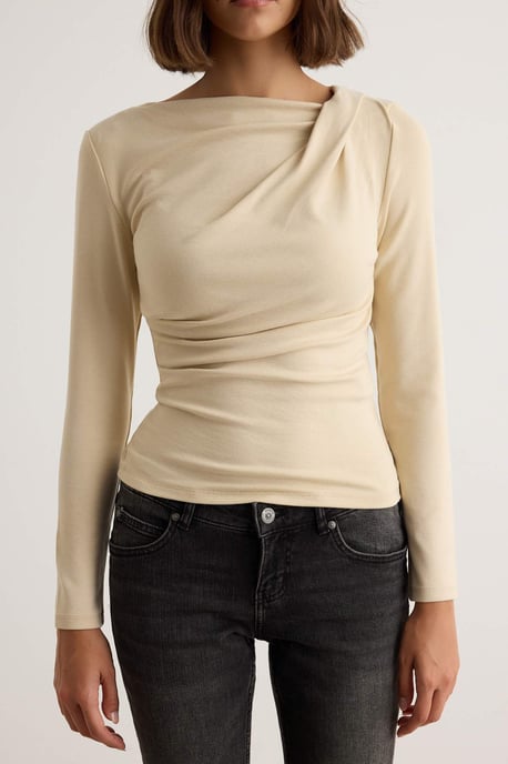 TRENDYOLMİLLA Dames Beige Effen Lang Getailleerd Blouses - Image 3