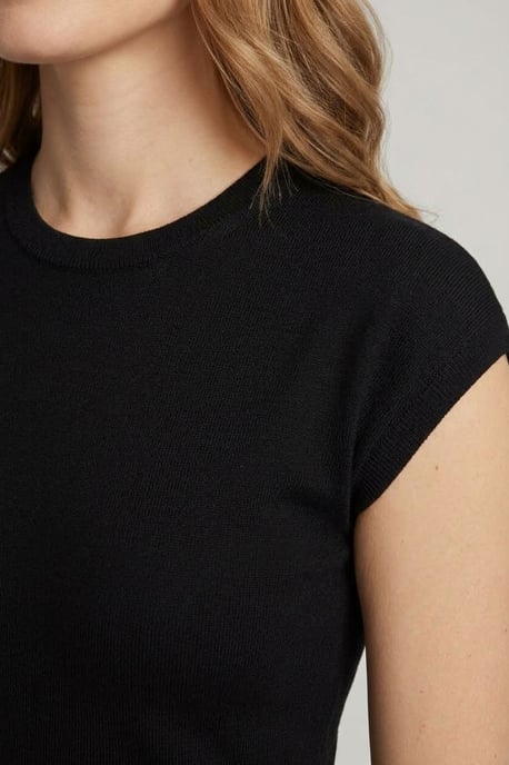 Black Short Sleeve Slim Fit Jumper Top - Image 4