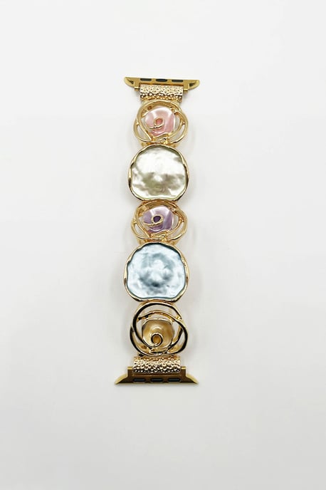 Apple Watch Swirl Patterned Strap in Gold - Image 3