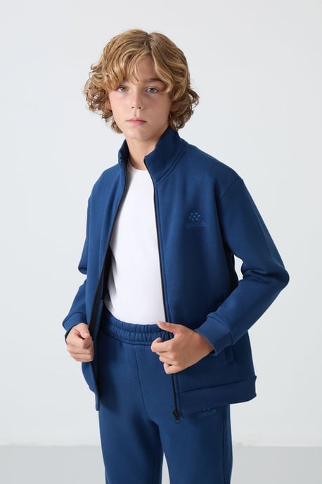 Youth Active Set - Image 2