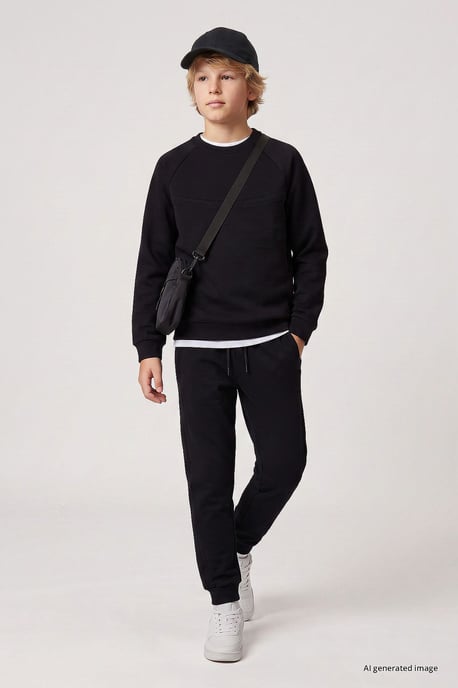 Youth Active Set - Image 1