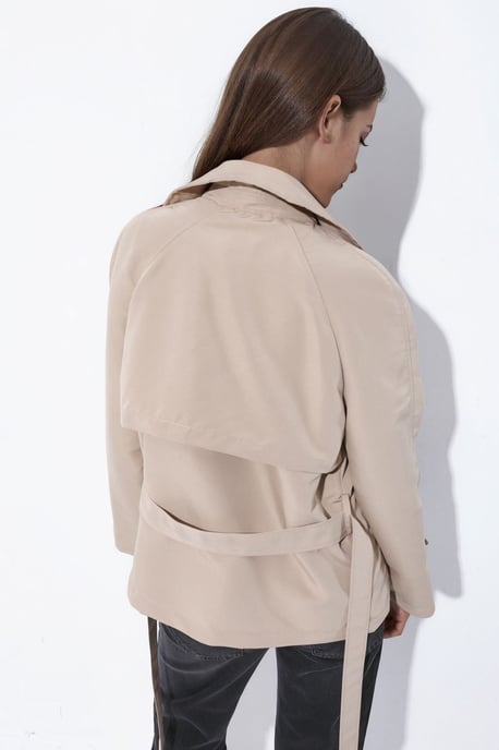 Belted Flowy Short Trench Coat - Image 4