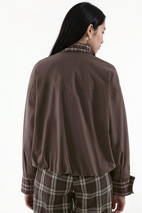 Korte trenchcoat met voeringdetail - Image 4