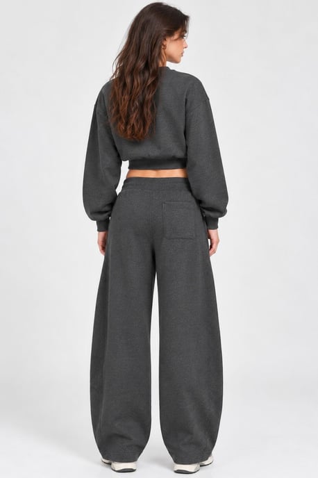 Barrel Fit Wide Leg Jogger Pants - Image 3