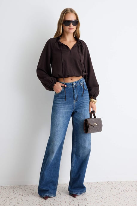 TRENDYOLMİLLA Dames Bruin Effen Lang Regular fit Blouses - Image 4