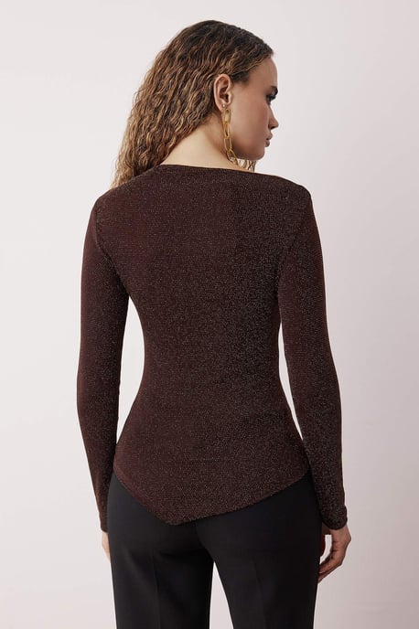 TRENDYOLMİLLA Dames Bruin Effen Lang Getailleerd Blouses - Image 3
