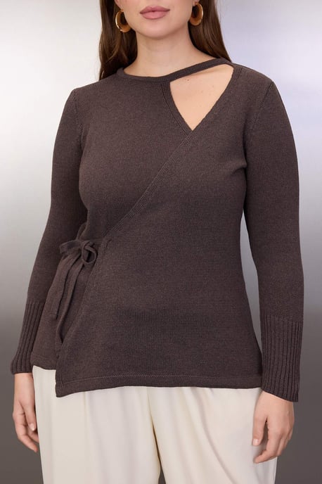 Trendyol Curve Dames Bruin Effen Lang Regular fit Grote maten Blouses - Image 2