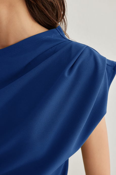 TRENDYOLMİLLA Dames Donkerblauw Effen Kort Regular fit Blouses - Image 3
