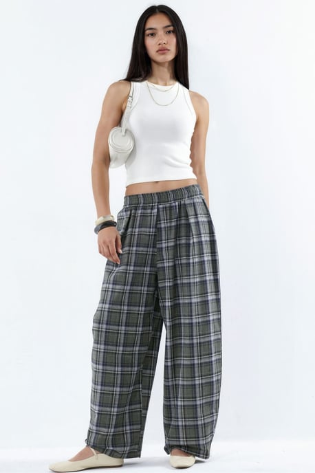 Geruite broek met elastische taille en zakdetail - Image 4