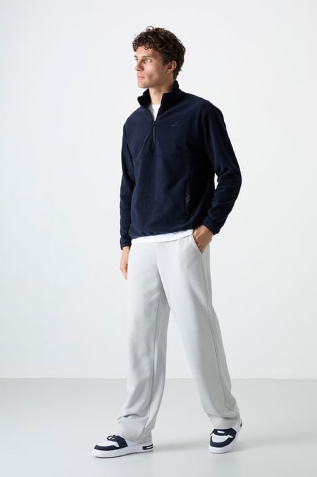 Men's Slim Fit Half-zip Plush Sweatshirt - Image 3