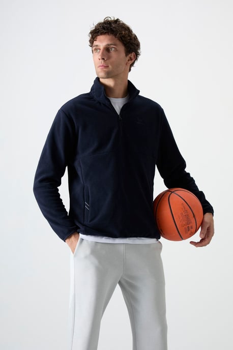 Men's Slim Fit Half-zip Plush Sweatshirt - Image 5