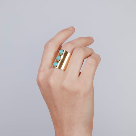 Luxenter Turquoise Ring is afgewerkt in 18 karaats geelgoud - Isum - Image 4