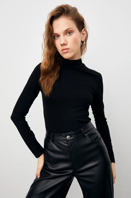 Women's 3-Pack Slim Fit Turtleneck Bodysuits - Image 5