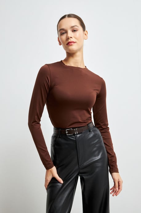 Women's Slim Fit Crew Neck Blouse - Image 3