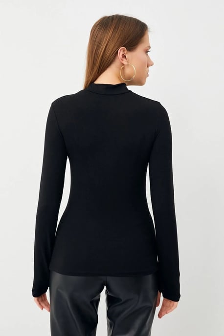 Women's 3-Pack Slim Fit Half Turtleneck Bodysuits - Image 3