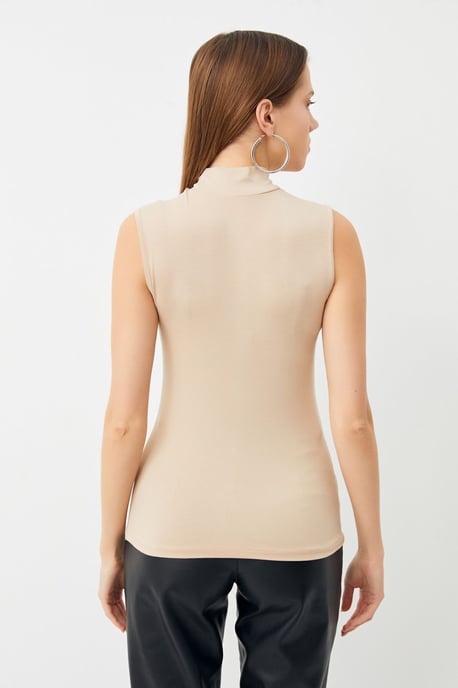 Women's 2-Pack Sleeveless Half Turtleneck Bodysuits - Image 4