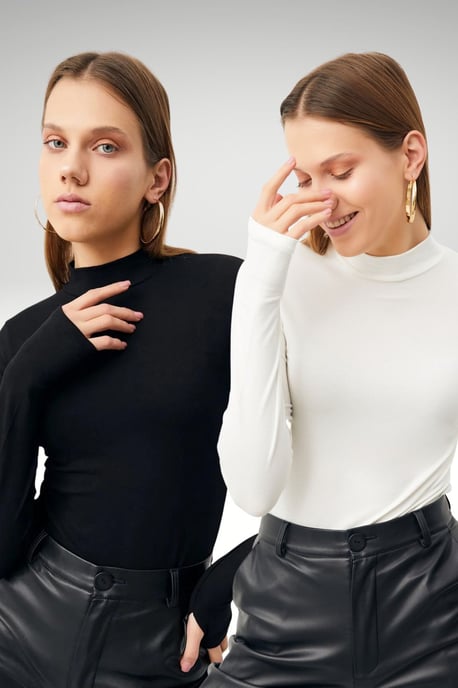 Bipantolon 2-pack damesbodysuits met cut-out en halve col - Image 1