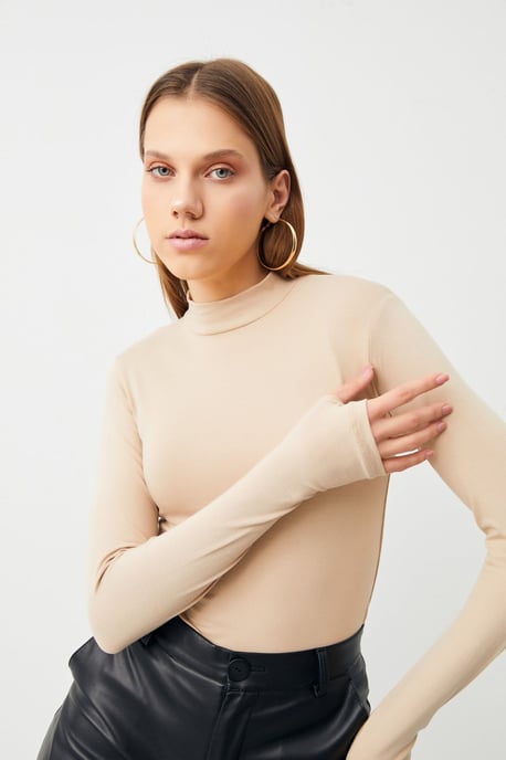 Women's 3-Pack Slim Fit Half Turtleneck Bodysuits - Image 2