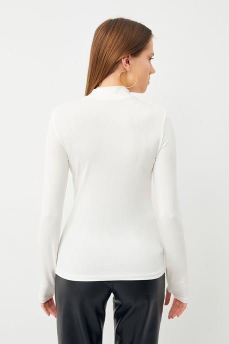 Women's 3-Pack Slim Fit Half Turtleneck Bodysuits - Image 5