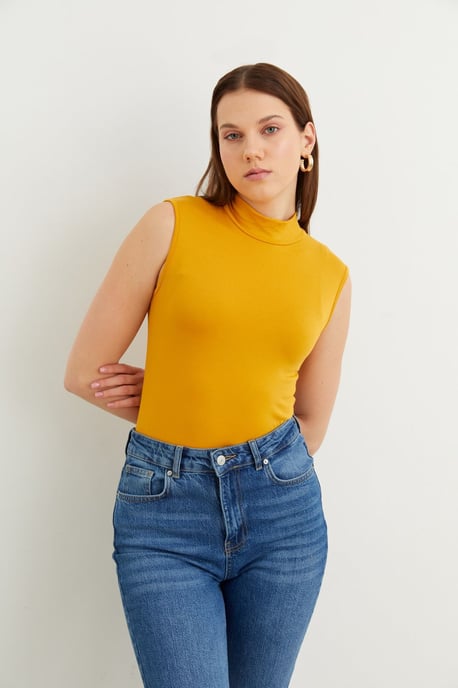 Women's Sleeveless Half Turtleneck Blouse - Image 2