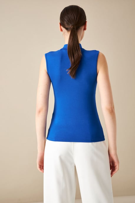 Women's Sleeveless Half Turtleneck Blouse - Image 4