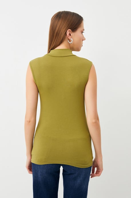 Women's Sleeveless Half Turtleneck Blouse - Image 3