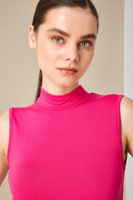 Bipantolon Damesblouse zonder mouwen met halve col - Image 5