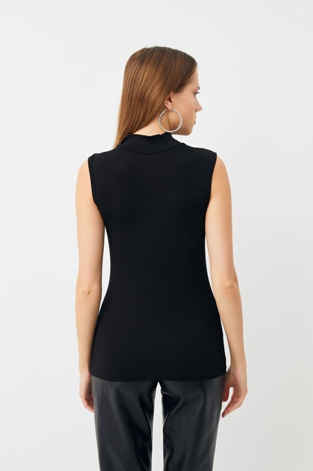 Women's Sleeveless Half Turtleneck Blouse - Image 3