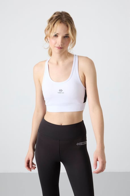 Fitted Sleeveless Crop Sports Top - Image 3