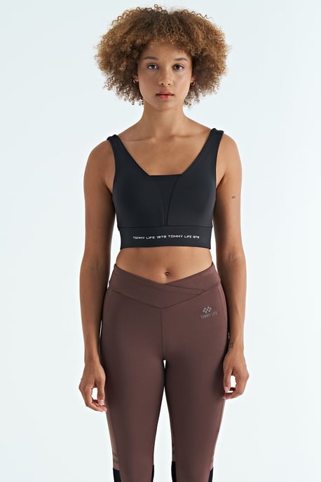 Women's Color-Blocked Sleeveless Crop Sports Top - Image 1