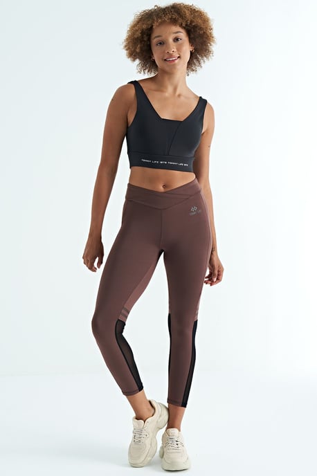 Women's Color-Blocked Sleeveless Crop Sports Top - Image 5