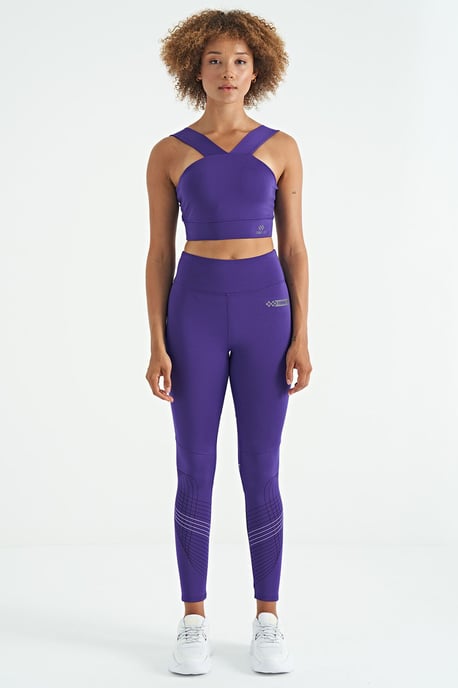 Women's Cropped Sleeveless V-neck Sports Top - Image 2