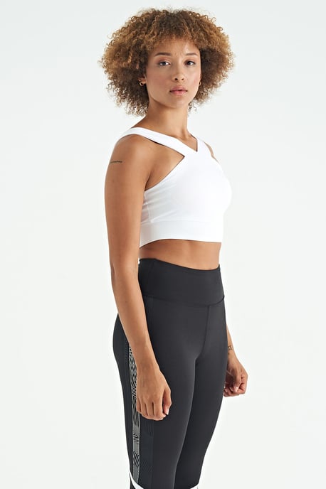 Women's Cropped Sleeveless V-neck Sports Top - Image 4